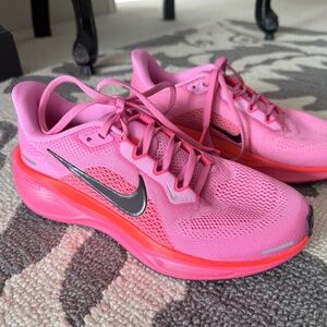Nike Pegasus 41 Running Shoes (womens)